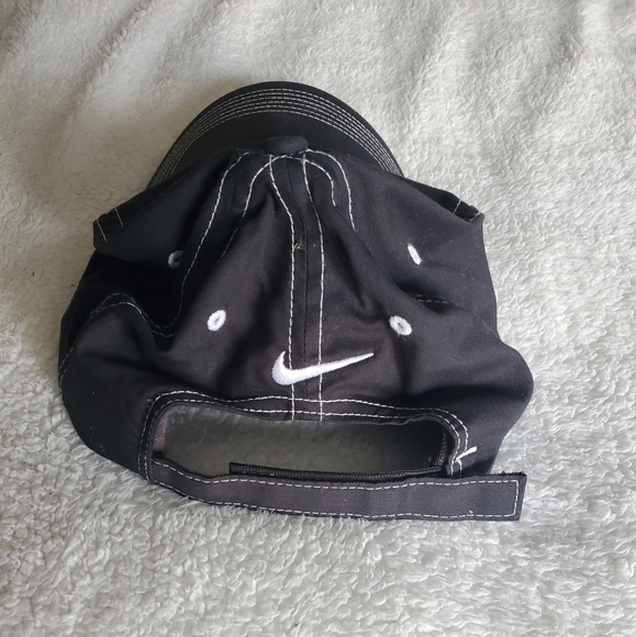 Nike Golf black hat cap adjustable one size fits most - Picture 2 of 8